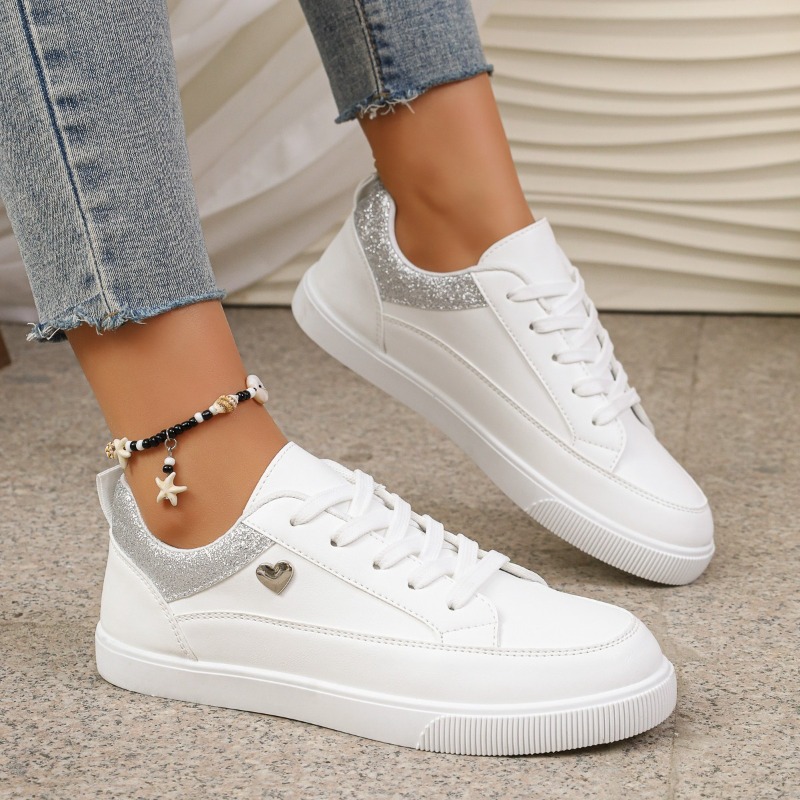 Casual Sneaker Low - Kadın Beyaz Simli Kalp Desenli Spor