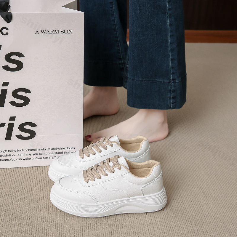 Kadın Beyaz Ayakkabıları 2025  - Casual Sneaker Low incelemesi ve fiyatı